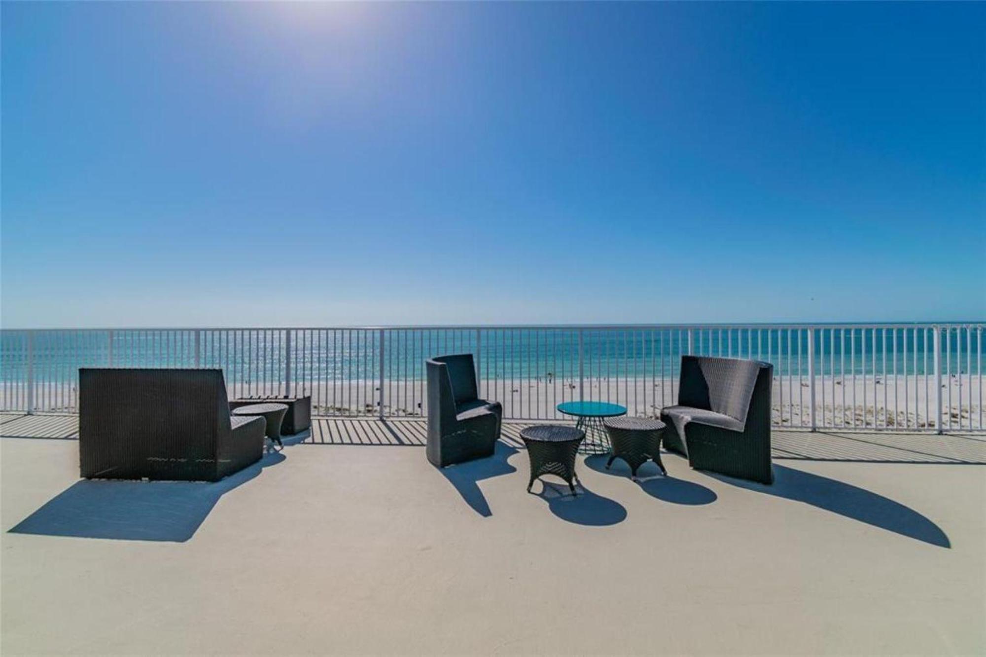 Oceana 305 East St. Pete Beach Exterior foto
